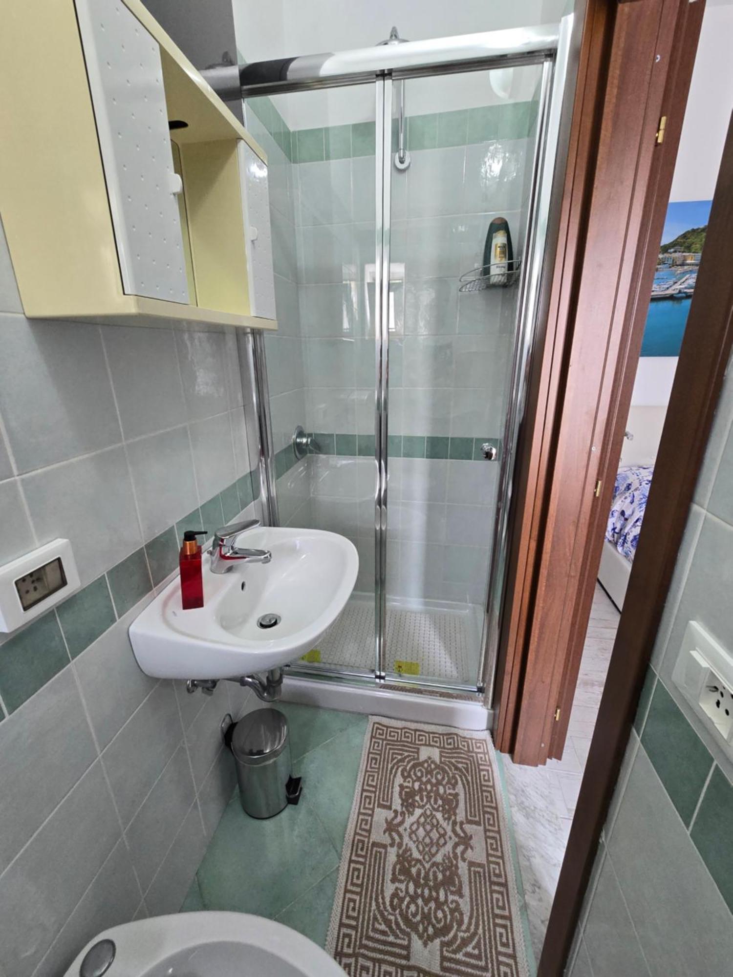 La Casa Di Giuliana Primo Piano Con Balcone Villa Ischia Buitenkant foto